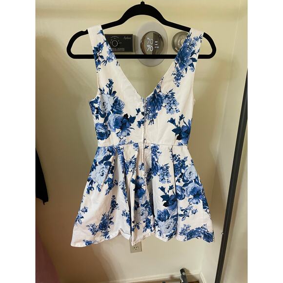 Jun & Ivy Medium Dress Pockets Lined Floral Blue White Fit & Flare Zipper - Picture 2 of 9